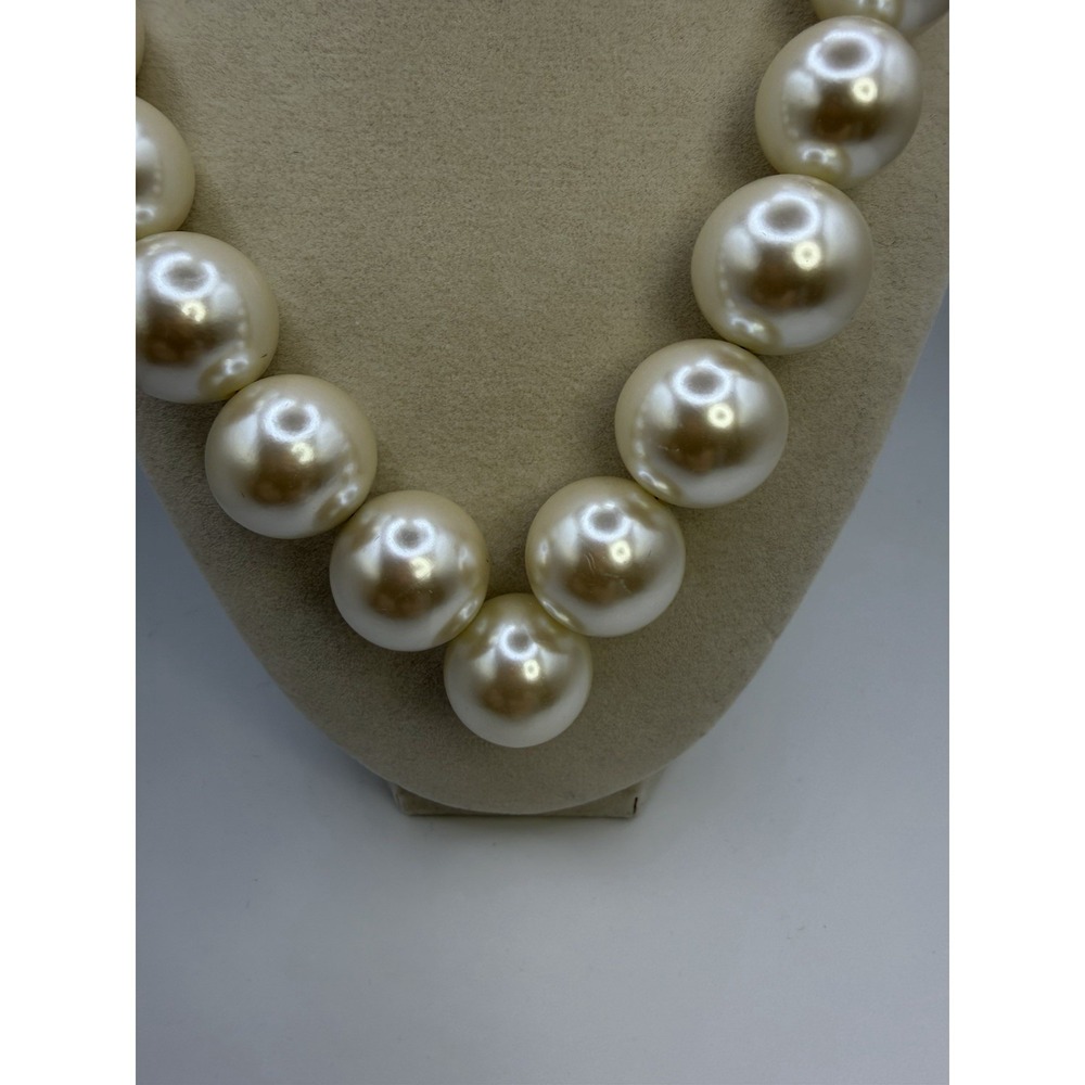 Napier Pearl Necklace Bridal Chunky Graduated V Drop Statement Wedding - Picture 2 of 9